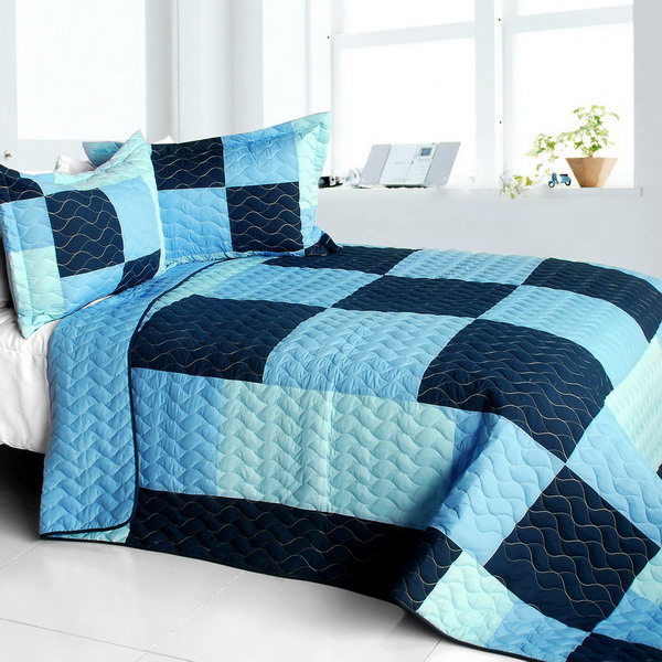 Azurite - Vermicelli-quilted Patchwork Plaid Quilt Set Full & Queen Size - Blue