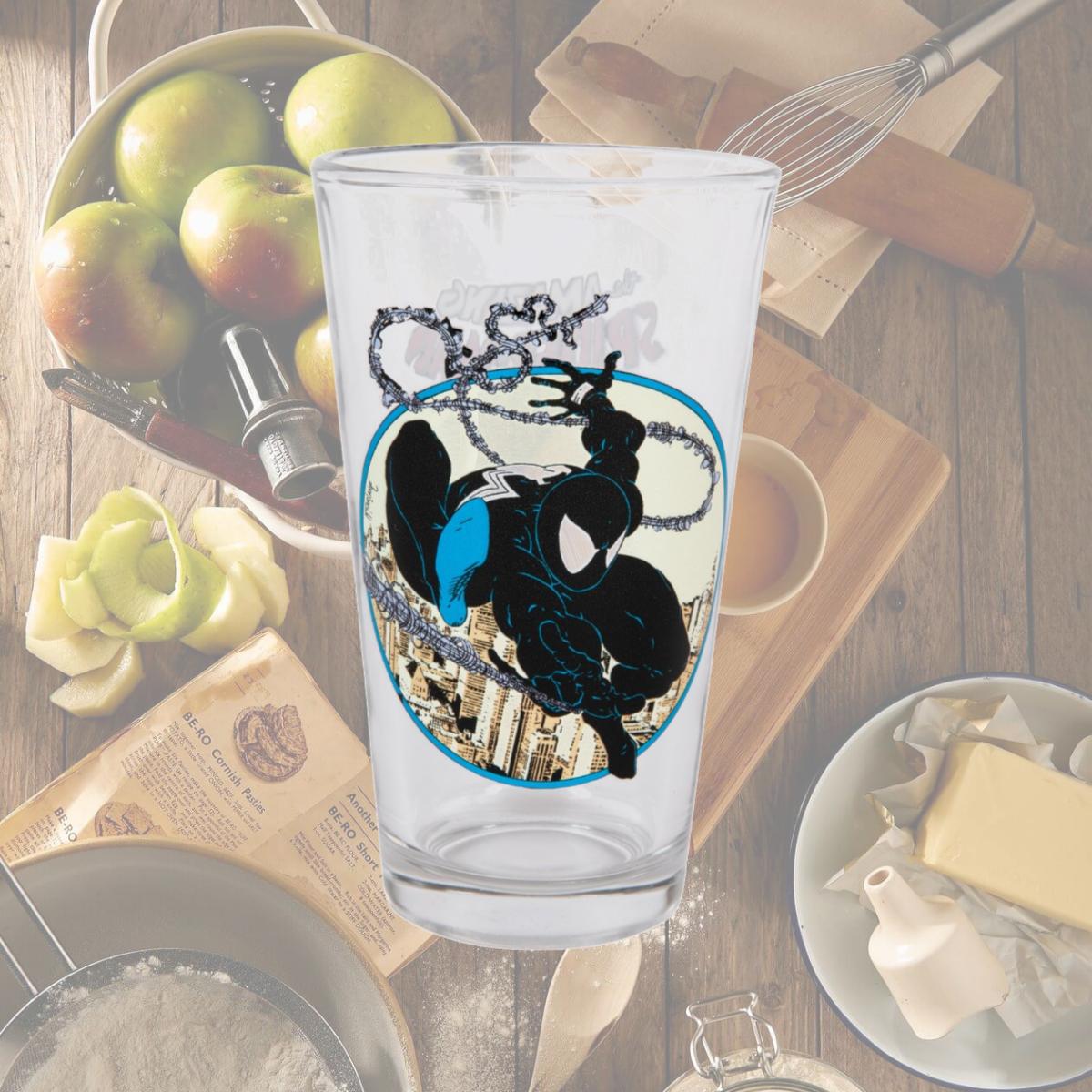 Picture of Spider-Man 834292 Spider-Man Marvel Comics Classic Black-Suit Web Slinging Toon Tumblers Pint Glass
