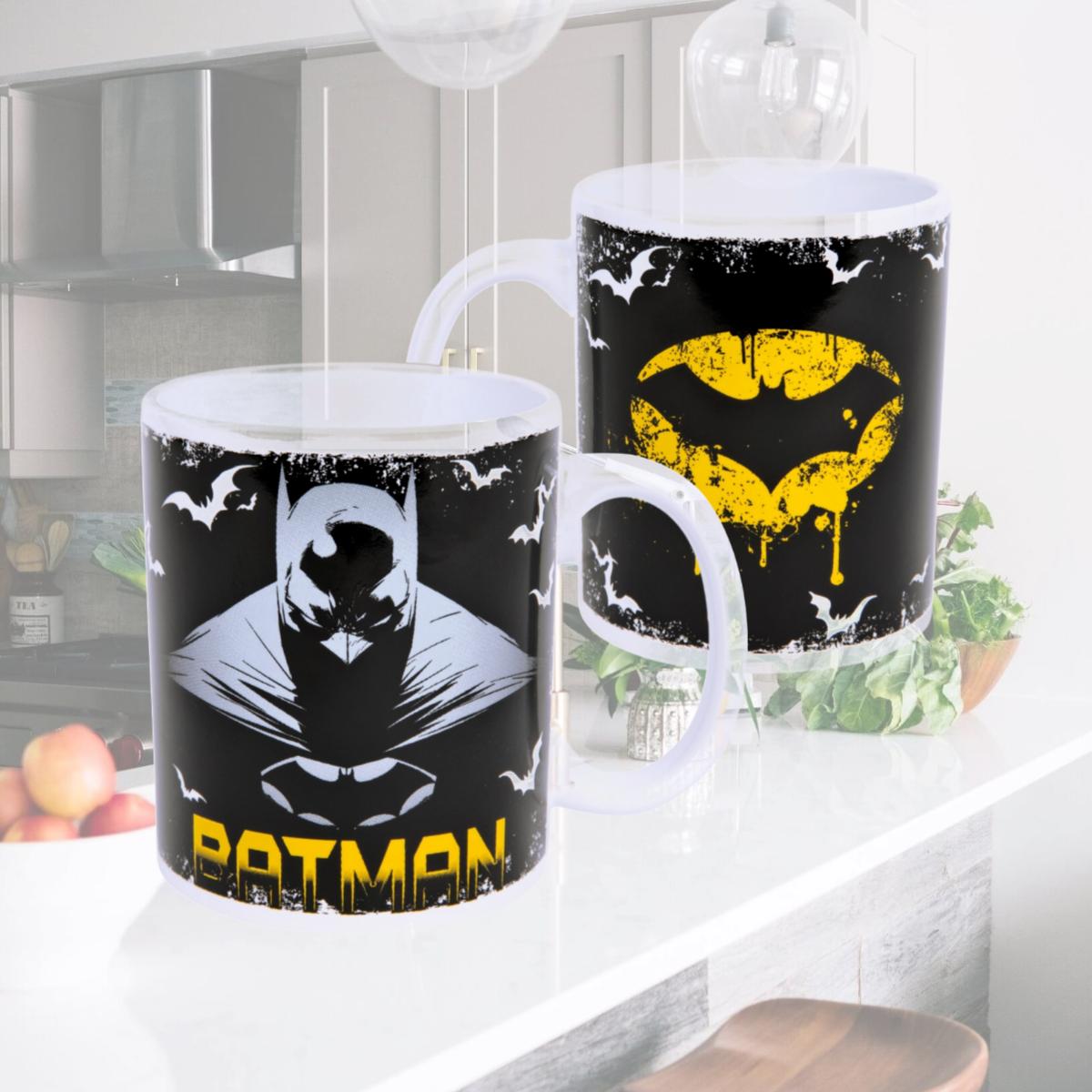 Picture of Batman 826318 11 oz DC Comics Batman Dripping Symbol Ceramic Mug