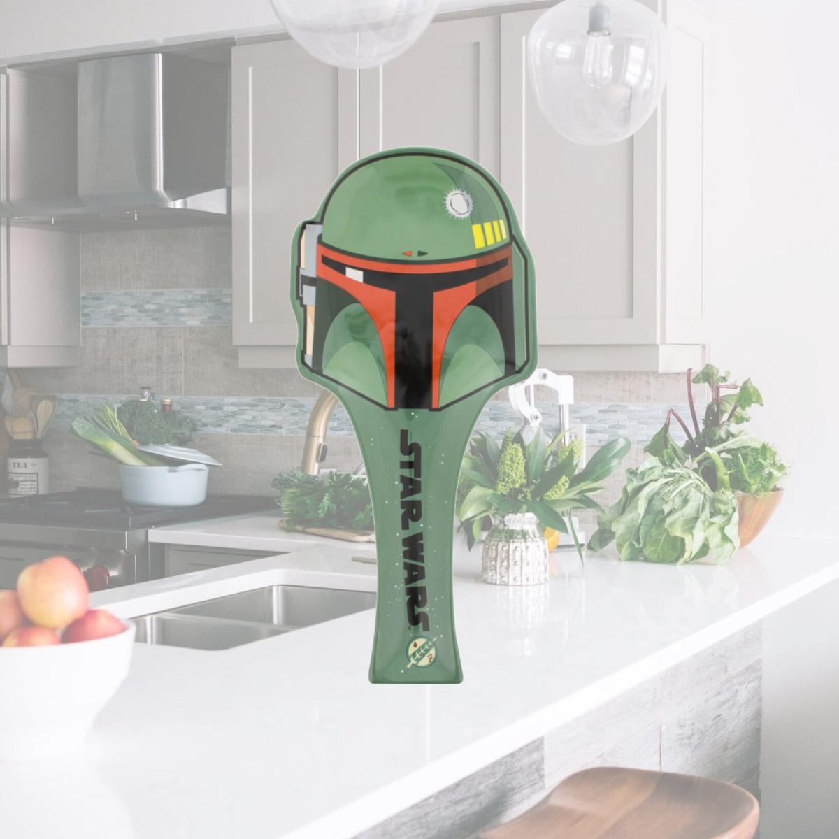 Picture of Star Wars 888790 Star Wars Boba Fett Helmet Sculpted Spoon Rest with Handle