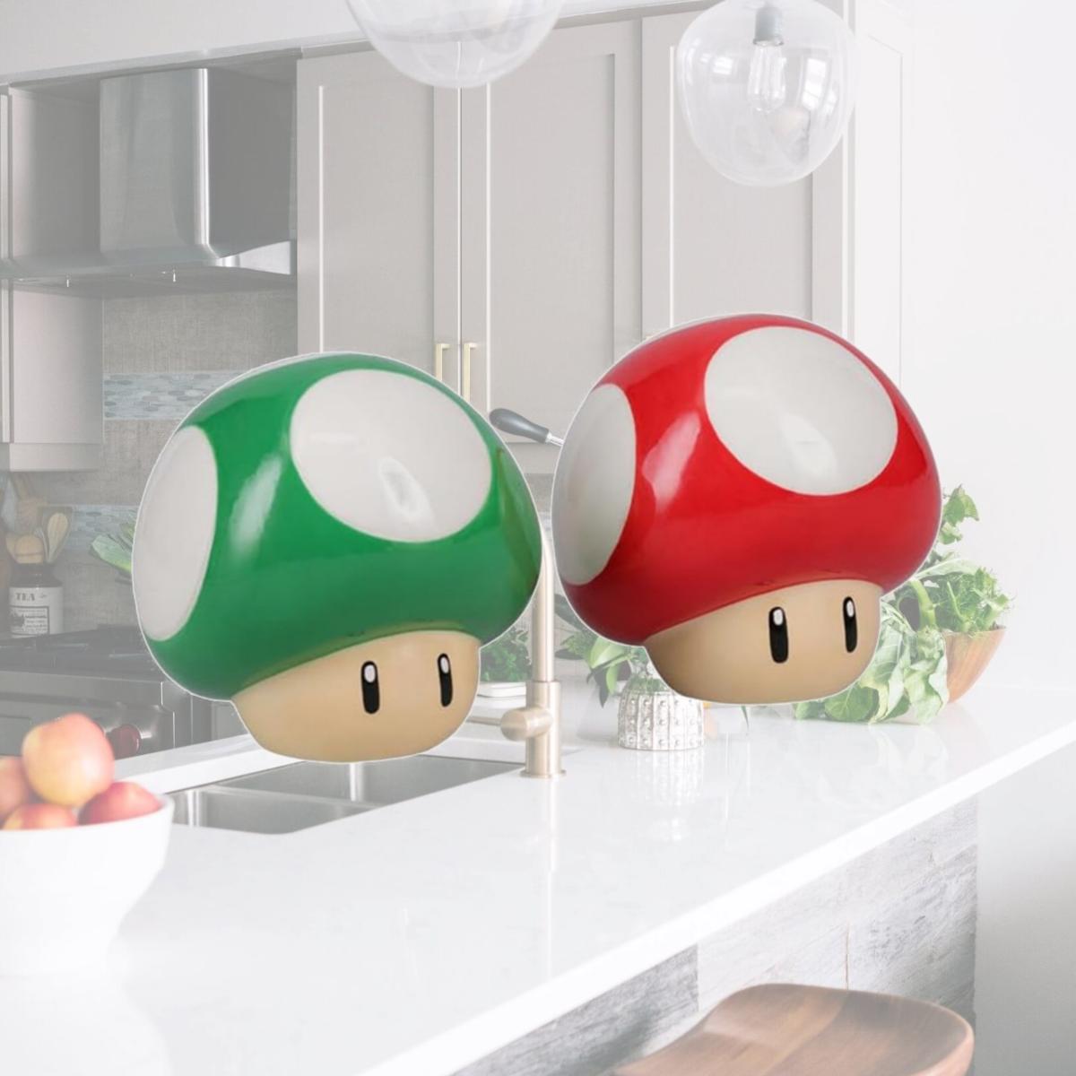 Picture of Super Mario Bros 885123 Super Mario Bros. Mushroom Power-Ups Salt & Pepper Shakers