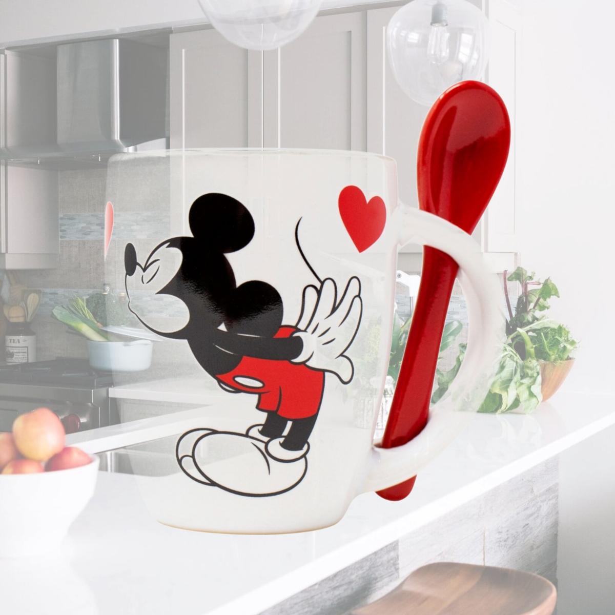 Picture of Mickey Mouse 802348 Disney Mickey & Minnie Kissing Espresso Mug - 4 oz