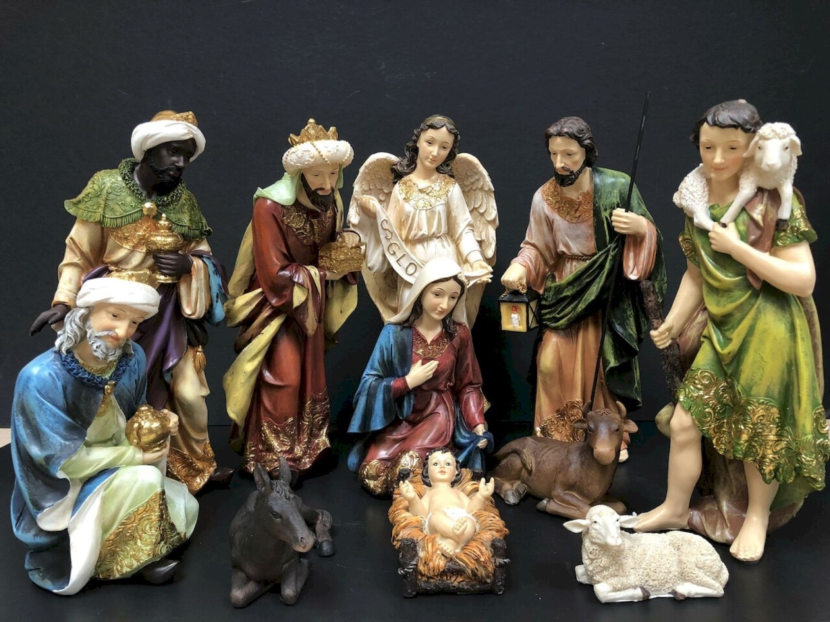 Nativity Figurine, Set of 11