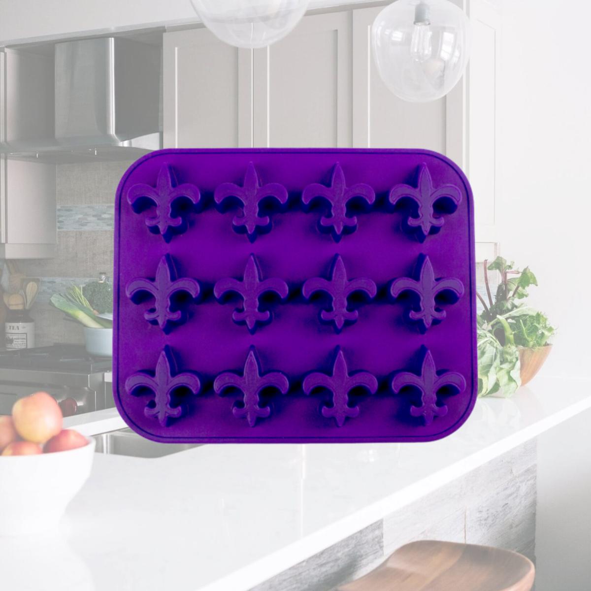 Picture of Masterpieces FDLP003 Fleur de Lis Ice Tray & Candy Mold - Purple