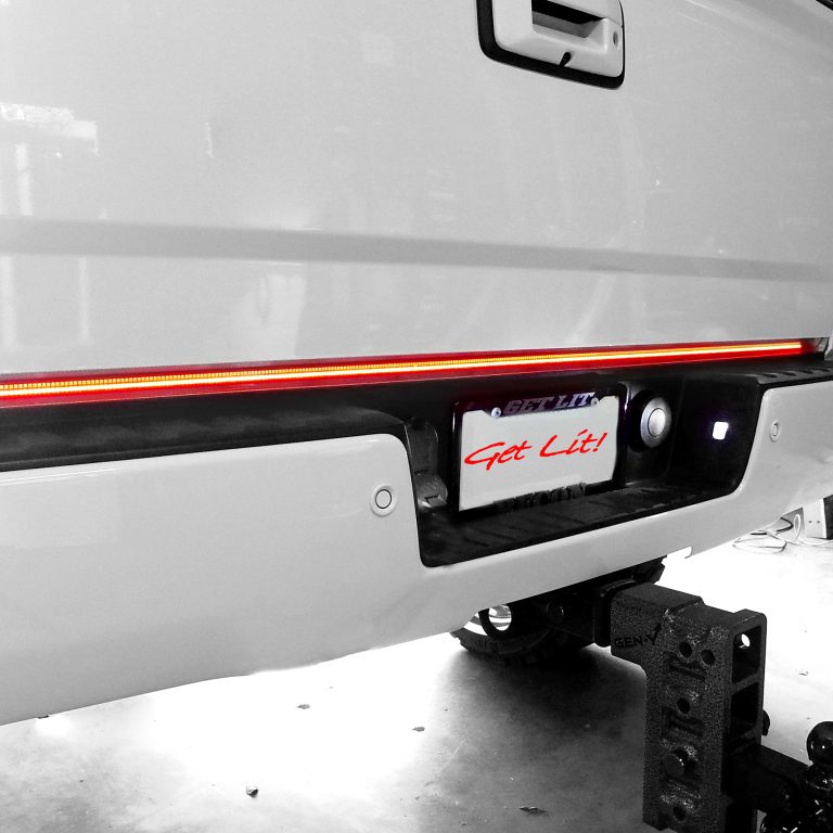 Recon Truck Accessories REC26416XHP 60 in. Tailgate Bar with Ultra High Power Dual Row Amber Scanning LED Turn Signals & Red LED Brake Recon Truck Accessories REC26416XHP 60 in. Tailgate Bar with Ultra High Power Dual Row Amber Scanning LED Turn Signals & Red LED Brake