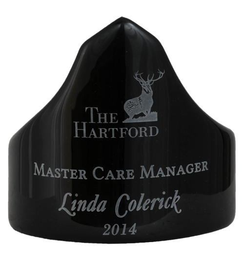 158589 6 In. Metro Fusion The Hartford Personalized Award Plate, Black & Clear