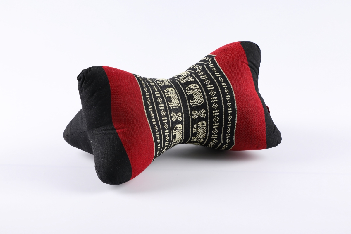 Sp013 Back & Neck Support Star Pillow - Black & Red