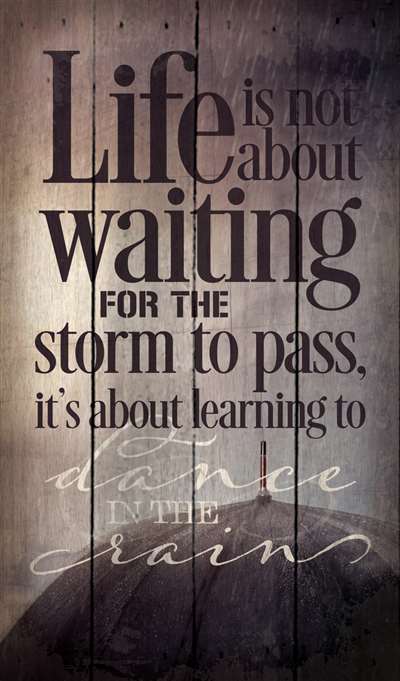 Pa1040 14 X 24 In. Life Is Not About Waiting Wood Pallet Design Wall Art Sign