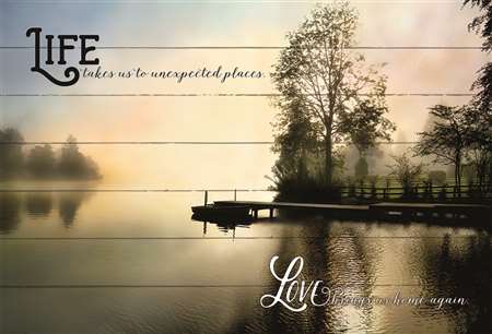 Npa1026 24.5 X 36 In. Spillway With Life Love Landscape Wood Pallet Art Print