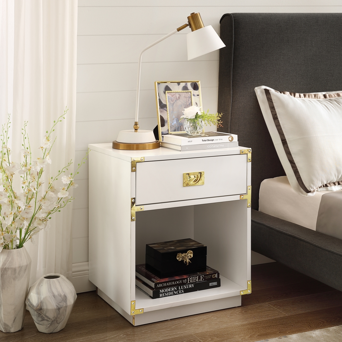 St154-09wg-ue Posh Living Angela Side Table, Accent Table & Nightstand, White - 20 X 18 X 24 In.