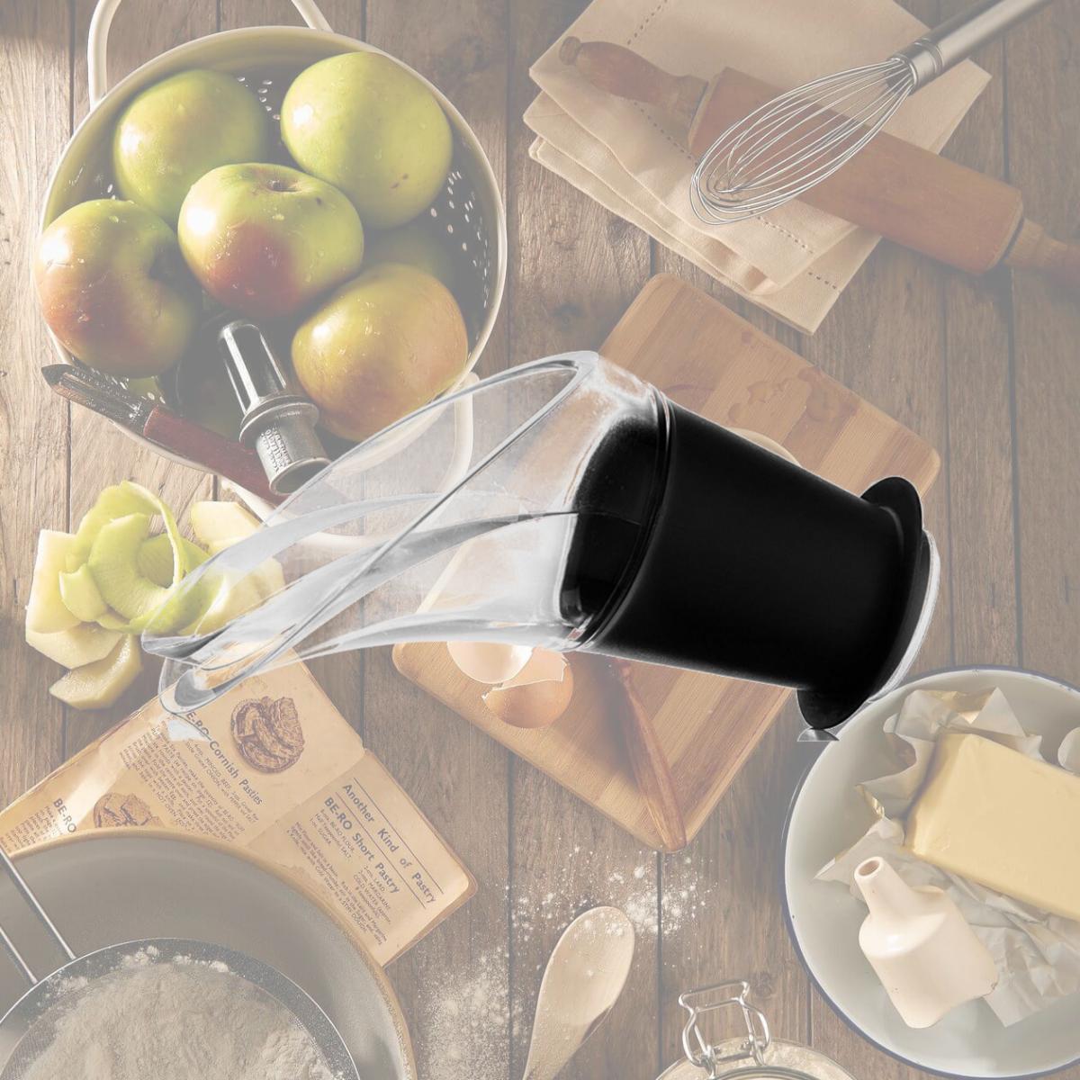 Picture of Vacu Vin 18540612 Wine Server Crystal, Black - J Hook - Set of 2