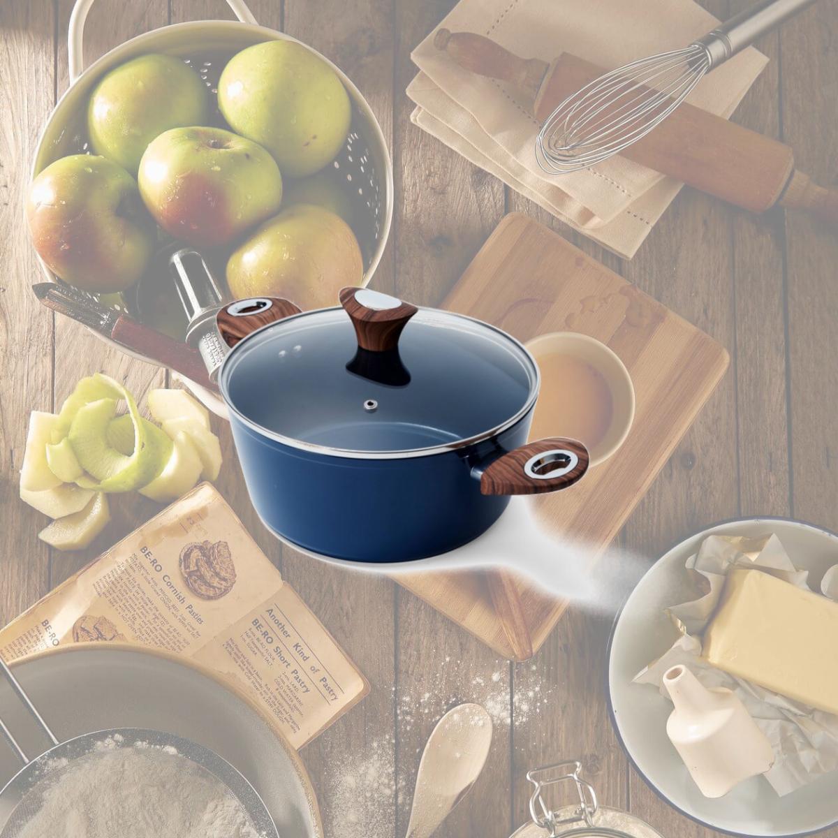 Picture of Phantom Chef PC-015G-400 4.4 qt. Casserole, Navy