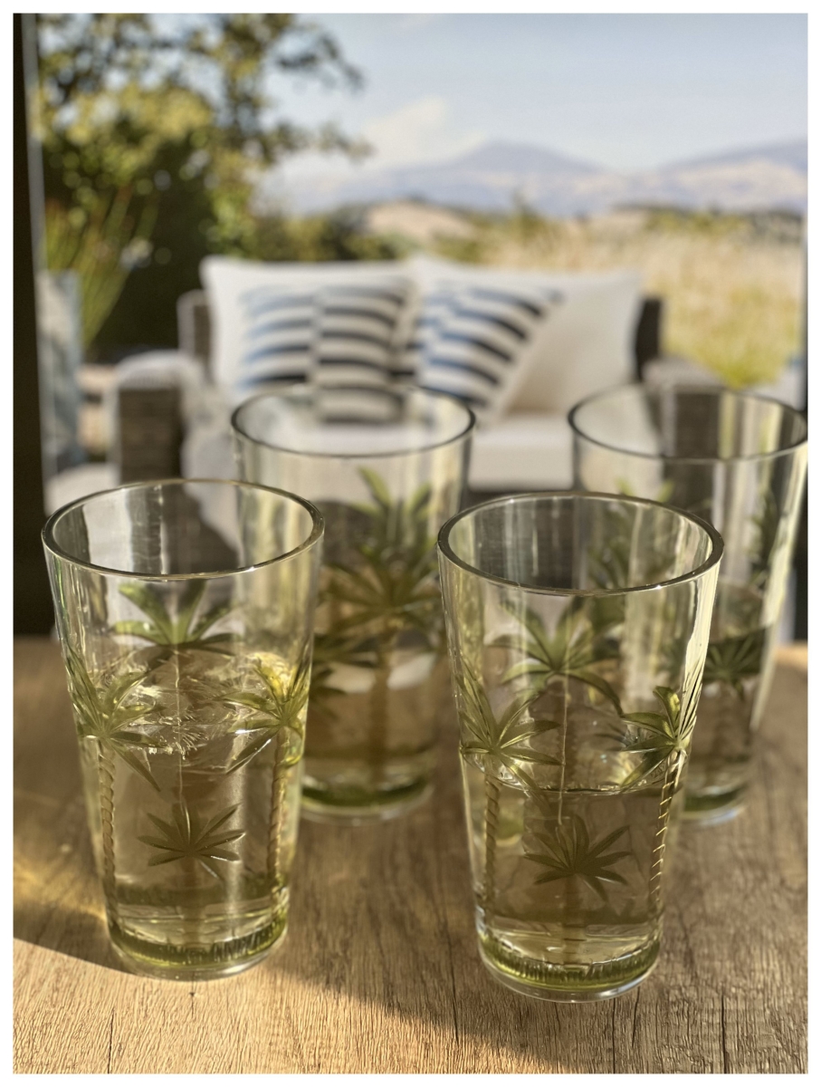 Picture of HomeRoots 521160 Palm Tree Acrylic Highball Glasses, Clear & Green - Set of 4