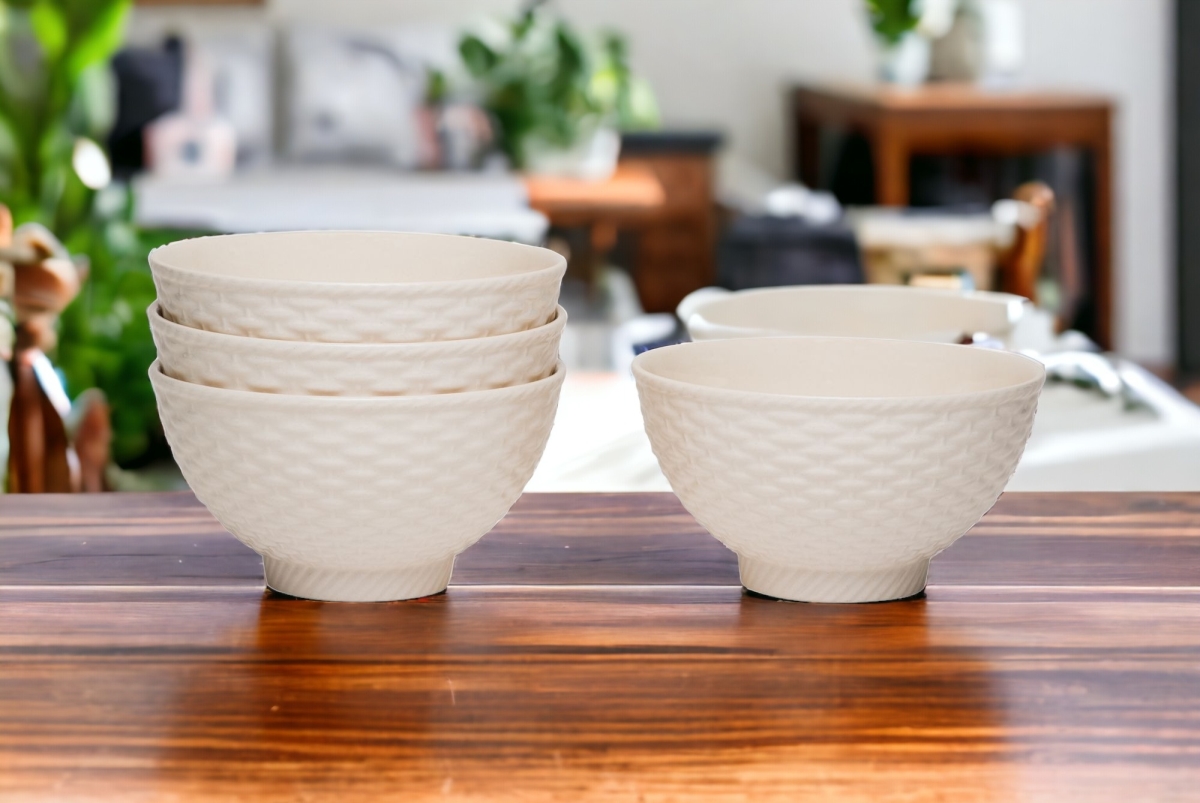 Picture of HomeRoots 483501 Weave STO Are Service for Four Bowl Set, White - 4 Piece