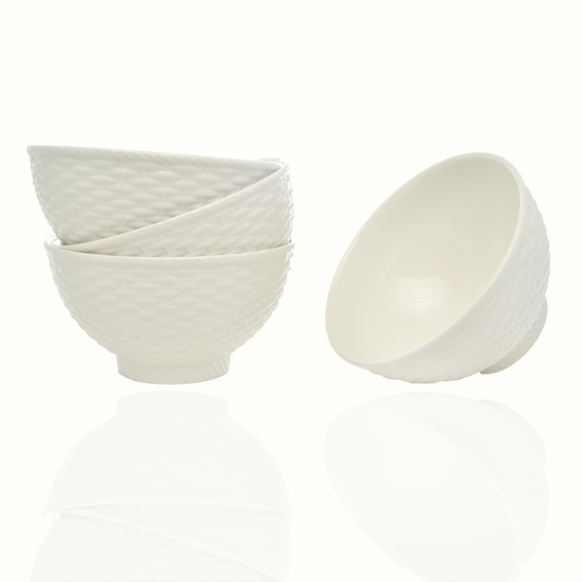 Picture of HomeRoots 483501 Weave STO Are Service for Four Bowl Set, White - 4 Piece