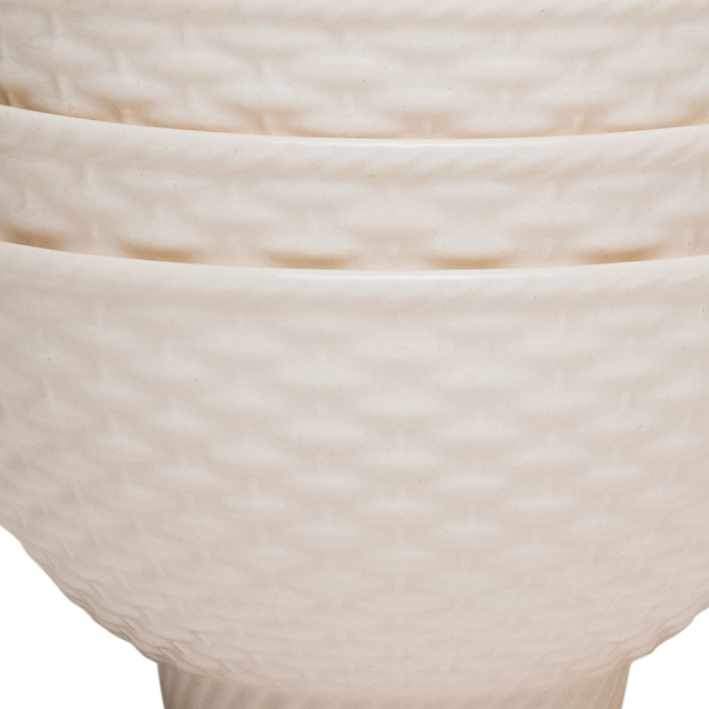 Picture of HomeRoots 483501 Weave STO Are Service for Four Bowl Set, White - 4 Piece