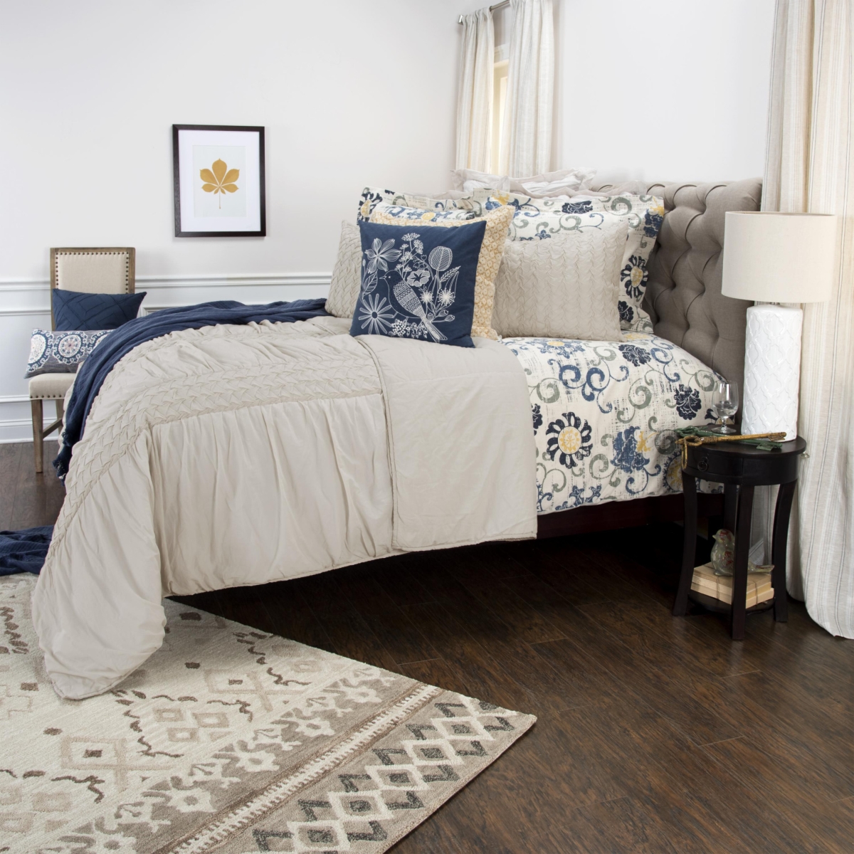 479983 Natural Queen Size 100 Percent Cotton 300 Thread Count Washable Down Alternative Comforter