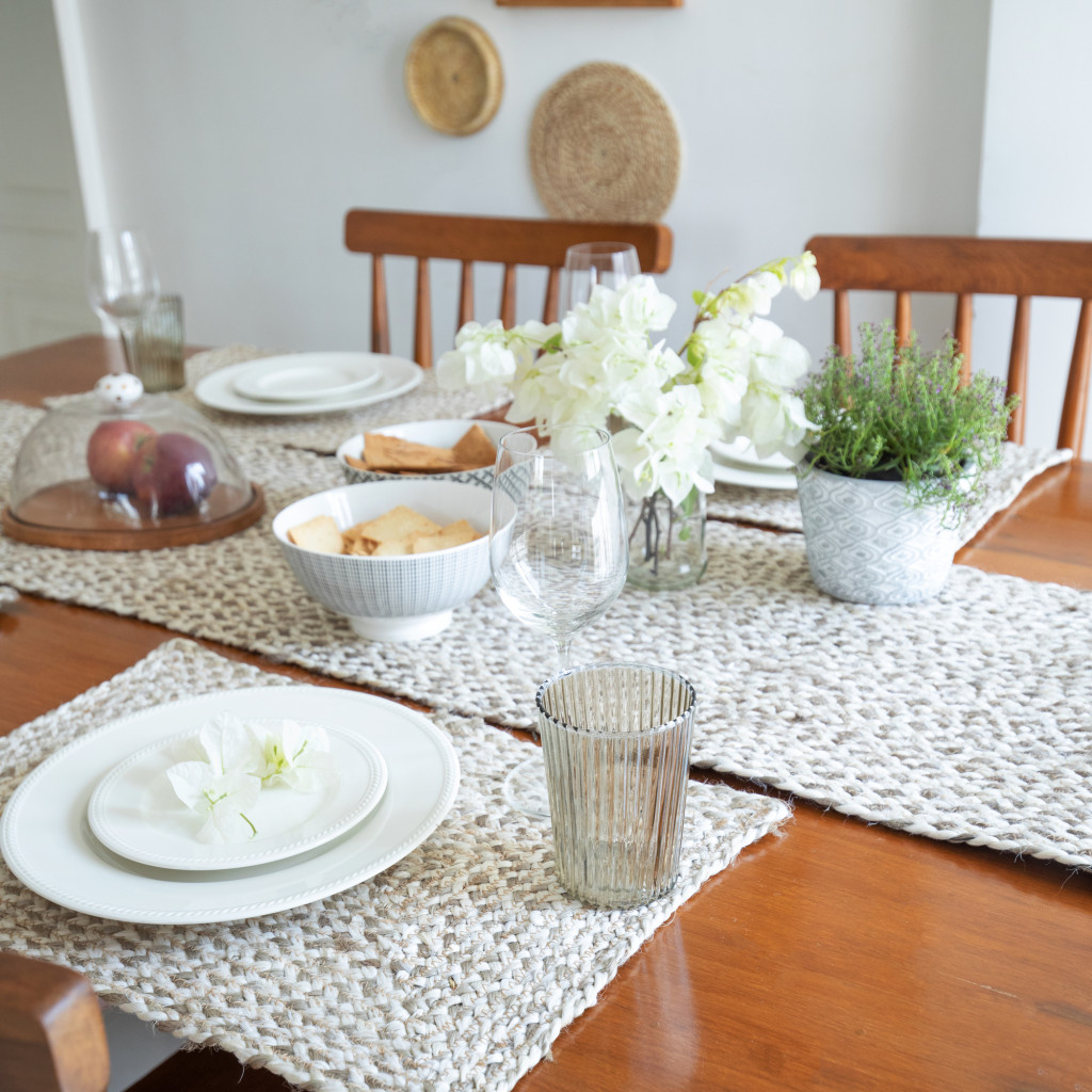 Picture of HomeRoots 534187 80 in. Brown Ivory & Natural Braided Jute Table Runner