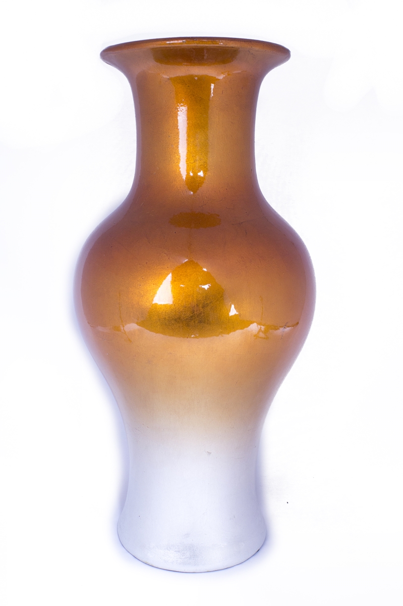 319697 18 In. Ombre Lacquered Ceramic Vase - Orange & White