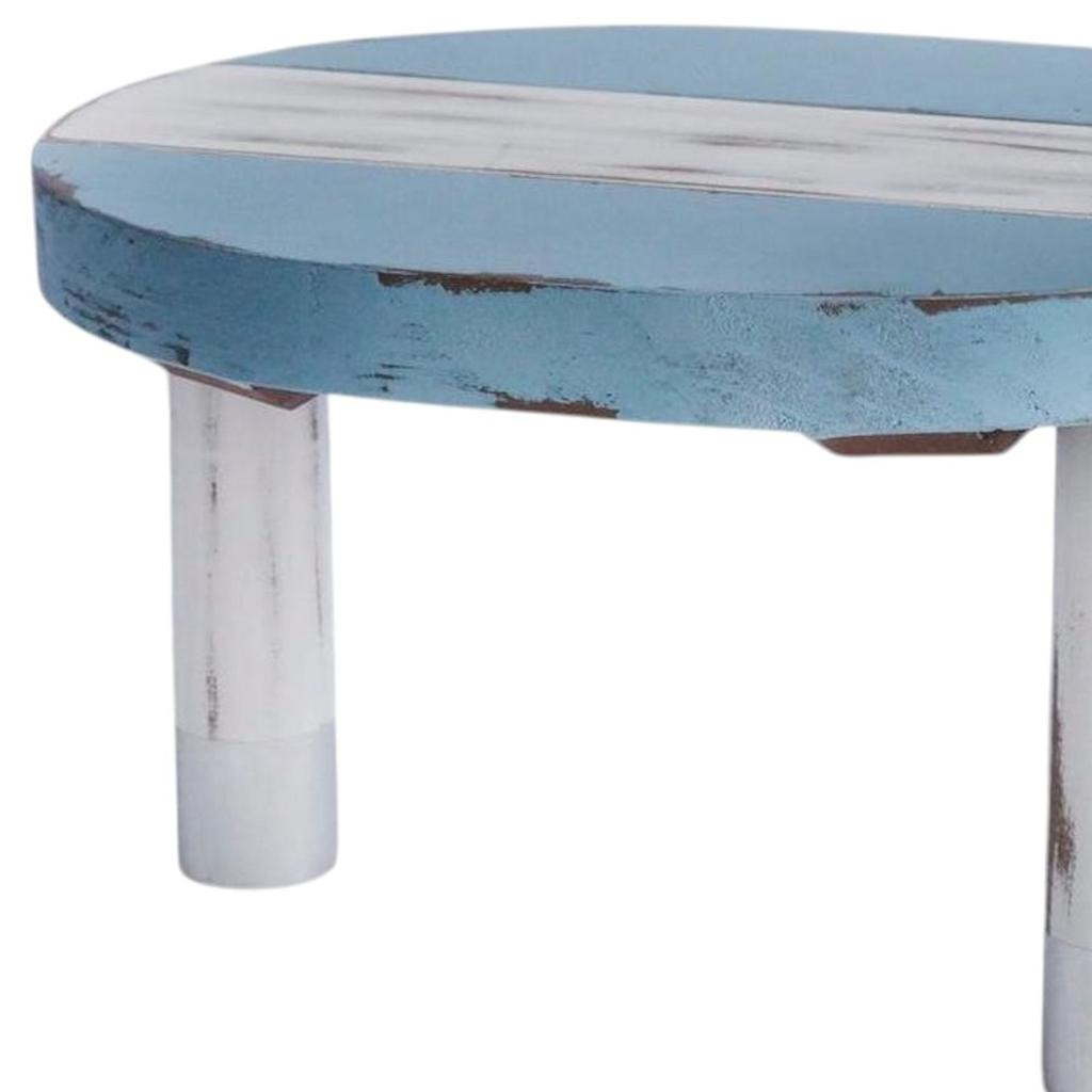 Picture of HomeRoots 636198 10 in. Blue & White Solid Wood Handmade Round Riser Trays