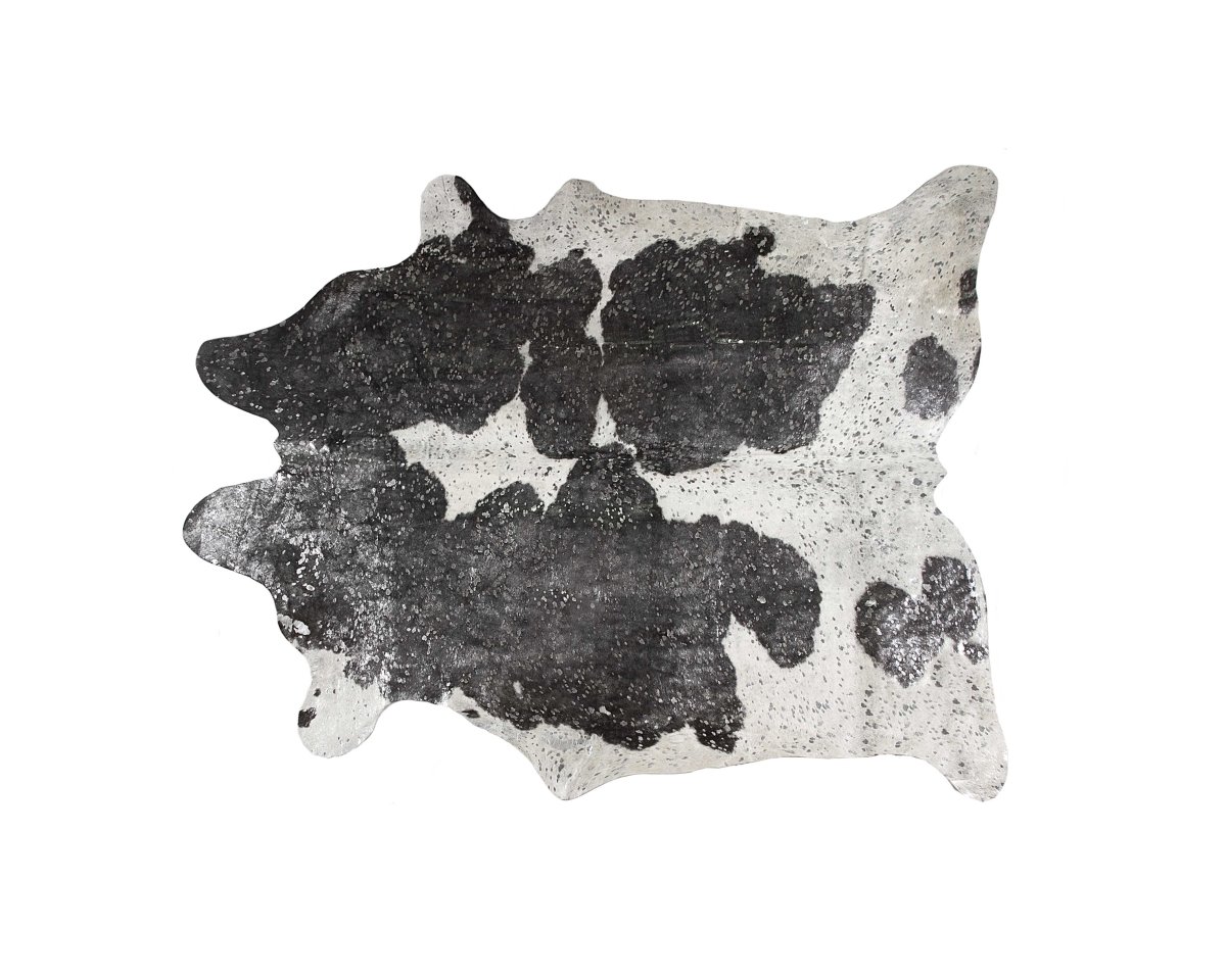 Home Roots 332284 Scotland Cowhide Rug, Silver, Black & White - 6 X 7 Ft.