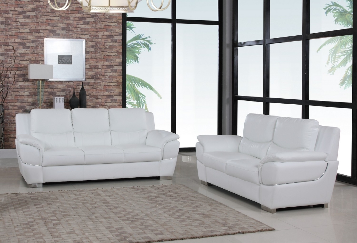 343861 69 x 34 x 35 in. Modern White Leather Sofa & Loveseat