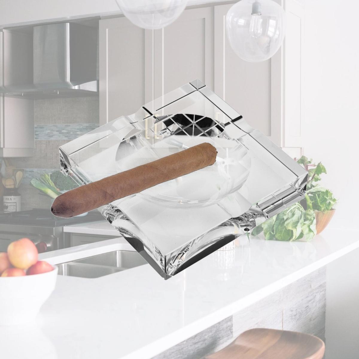 Picture of HomeRoots 375764 5 in. Hand Crafted Square Crystal Cigar Ash Tray