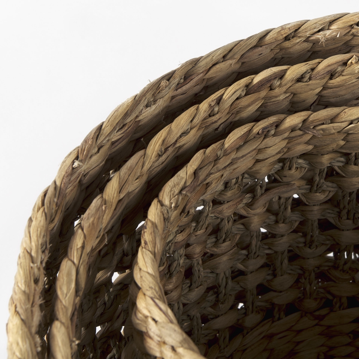 Picture of HomeRoots 392152 Round Wicker Baskets, Brown - Set of 3