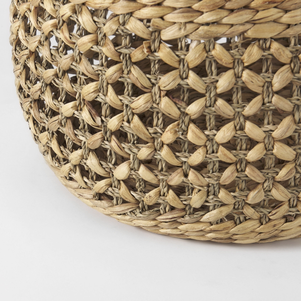 Picture of HomeRoots 392152 Round Wicker Baskets, Brown - Set of 3