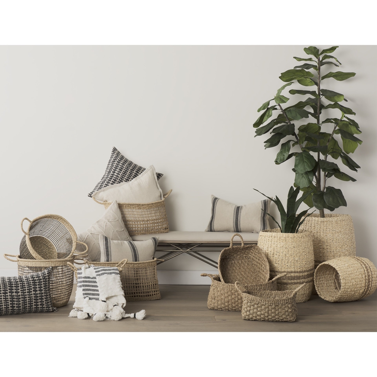 Picture of HomeRoots 392164 Brown Weaved Wicker Storage Baskets - Set of 3