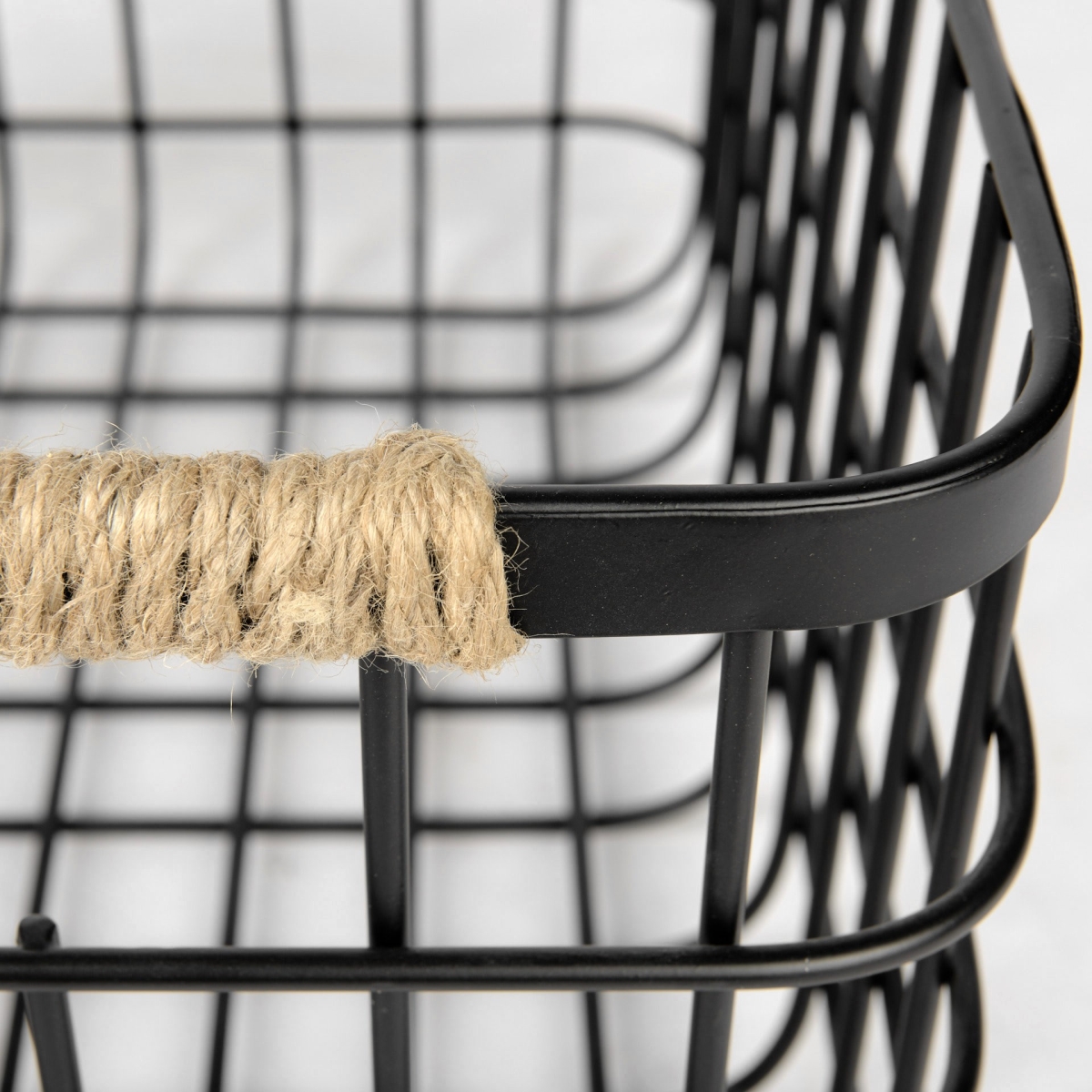 Picture of HomeRoots 392166 Metal Baskets, Black - Set of 2