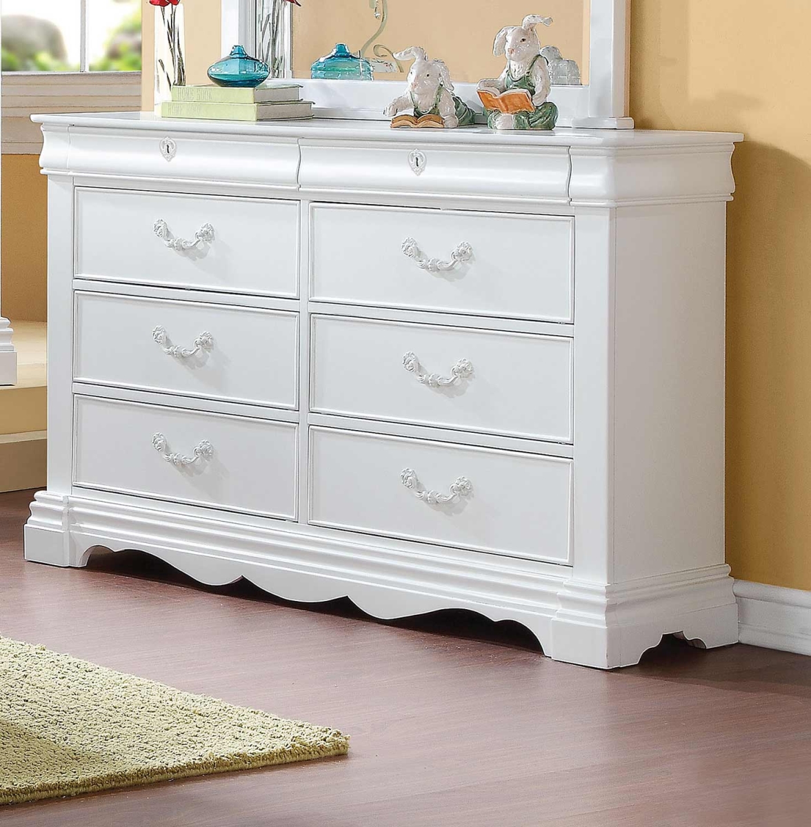 56 in. Solid Wood Vintage Style Eight Drawer Double Dresser, White