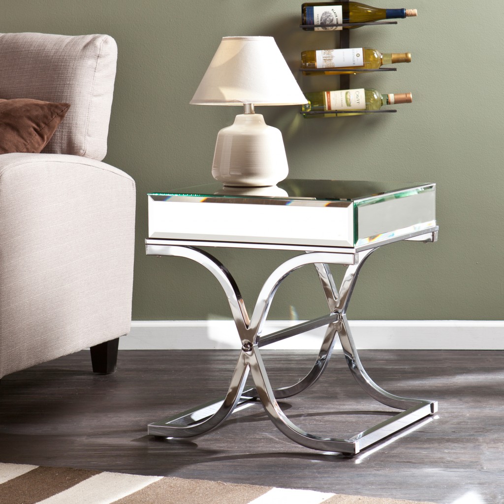 402467 22 in. Glass & Iron Square Mirrored End Table, Silver
