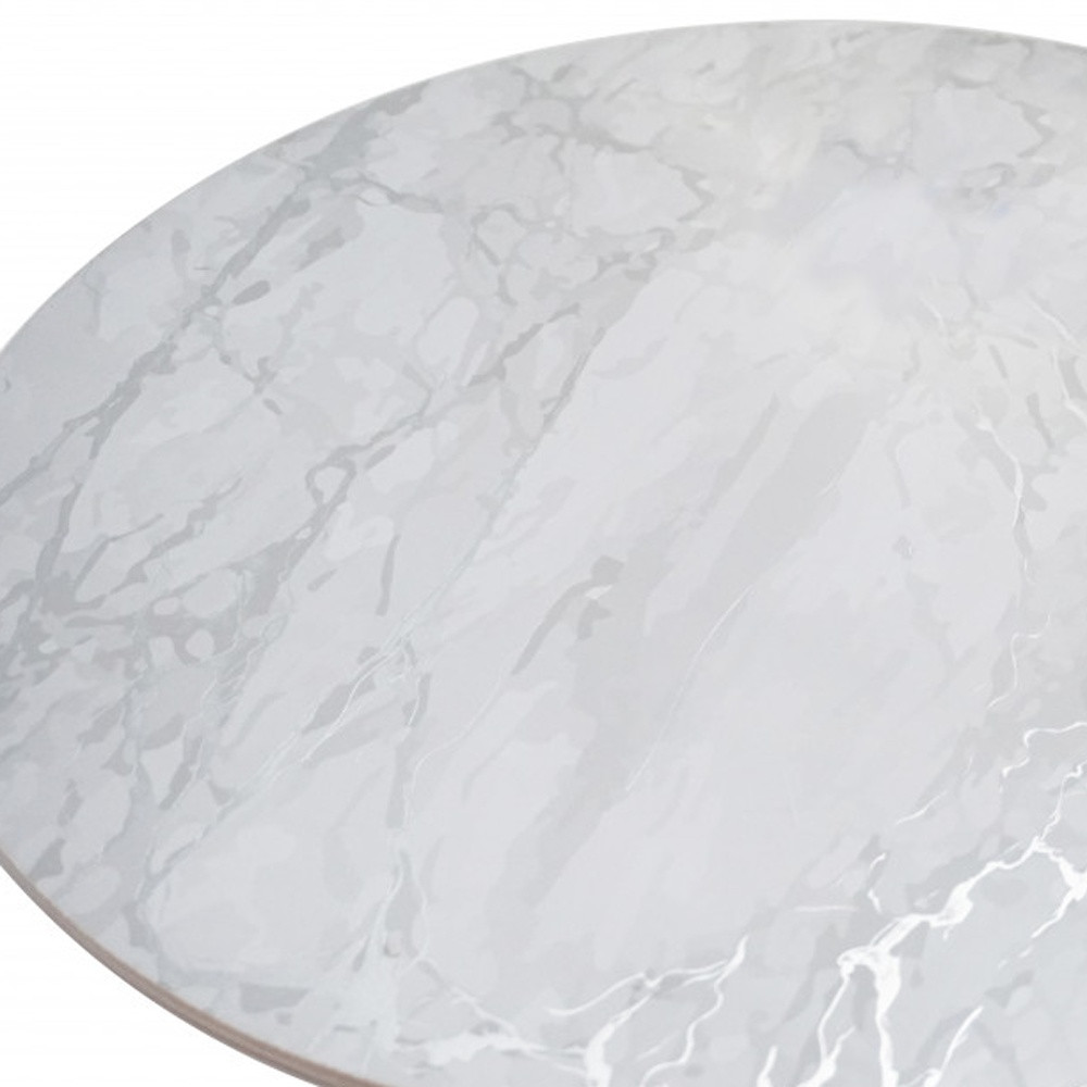 Picture of HomeRoots 483727 Silver Swirl Cork Round Indoor & Outdoor Placemats - Set of 2