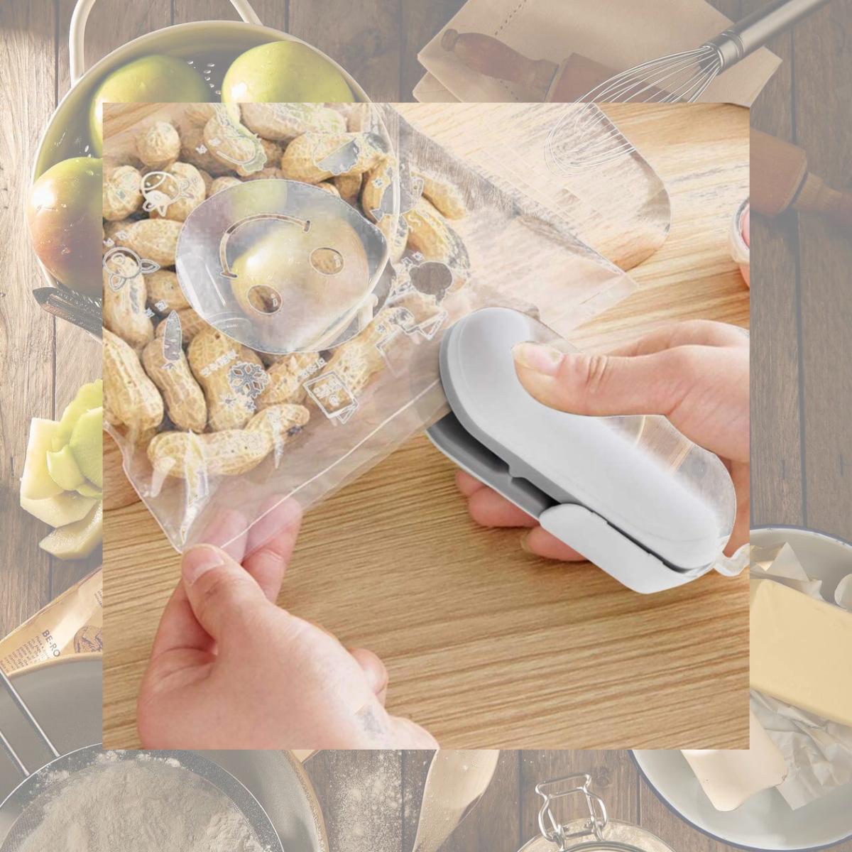 Picture of 212 Main BK3585 Vacuum Milex Mini Sealer with 2 in 1 Heat & Cutter Portable Handheld Bag for Plastic & Food Storage Snack Fresh Bag