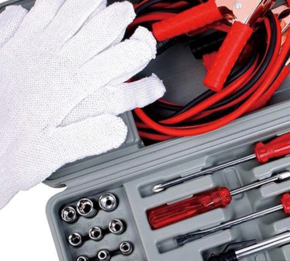 Picture of 212 Main PG14175 31 Piece Roadside Emergency Kit