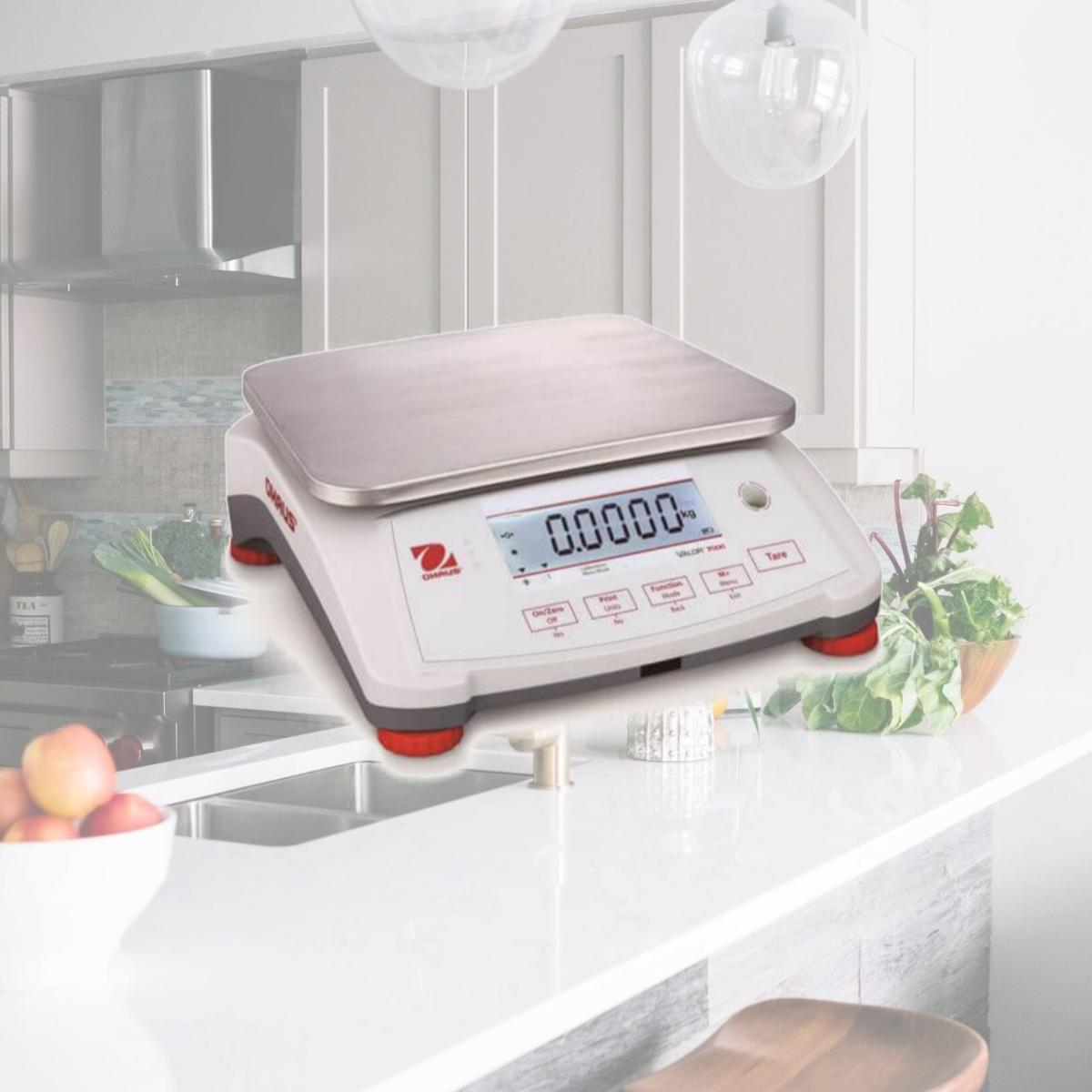 Picture of Ohaus 30031828 Compact Food Weighing Scale, V71P3T, AM