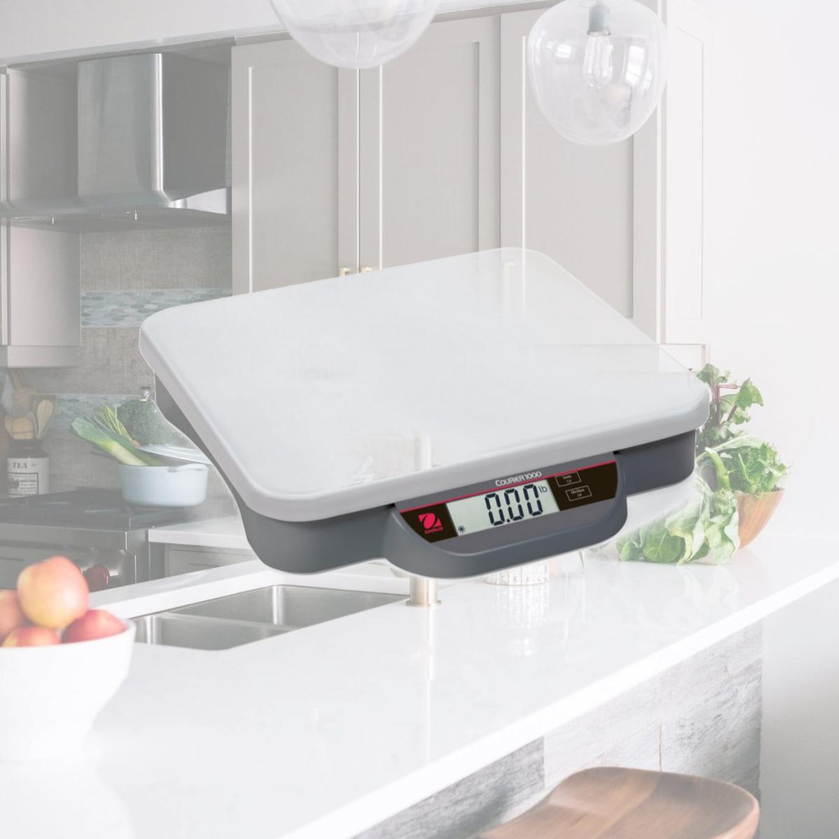 Picture of Ohaus 30820356 44 lbs x 0.02 lbs I-C12P20 Shipping Scale with 11 x 12.4 in. Platform