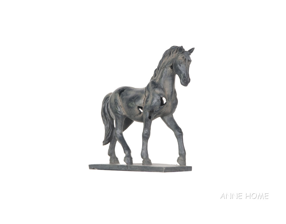 At011 Horse Statue, Multicolor