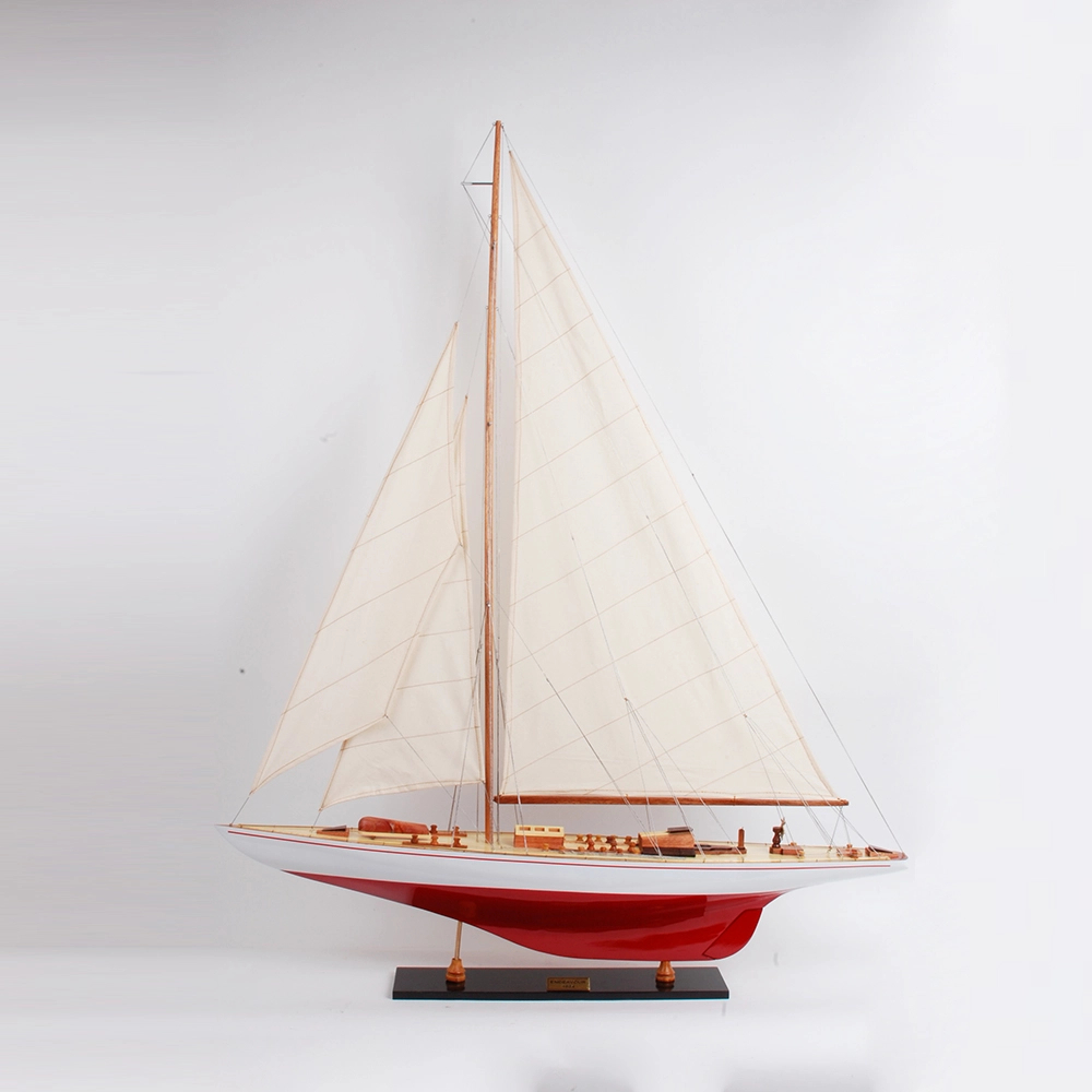 Y104 Endeavour Painted Sailboat Schooner Yacht Model - Large