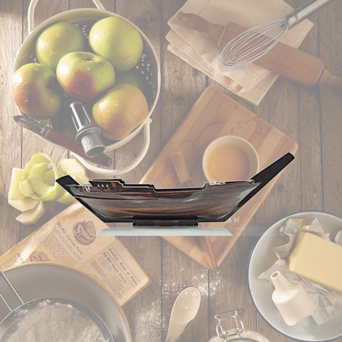 Picture of Old Modern Handicrafts Q056 Dhow Boat Sushi Tray