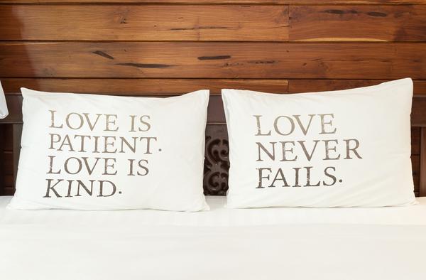 74131pce59 15 X 19 In. Love Is Patient Pillowcases - Neutral, Set Of 2