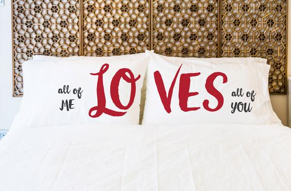 73872cse All Of Me Loves All Of You Pillow Case - Red & Black, Set Of 2