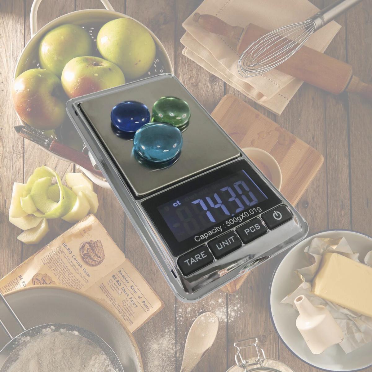 Picture of Optima Home Scales ST-202 Sterling Pocket Scale with Lid Weighing Tray, Silver - 200 x 0.01 g