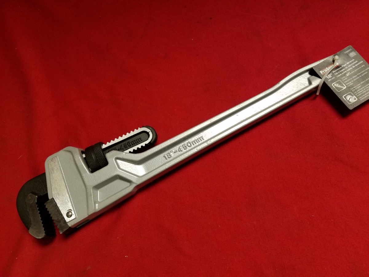 5356621 18 In. Aluminum Pipe Wrench