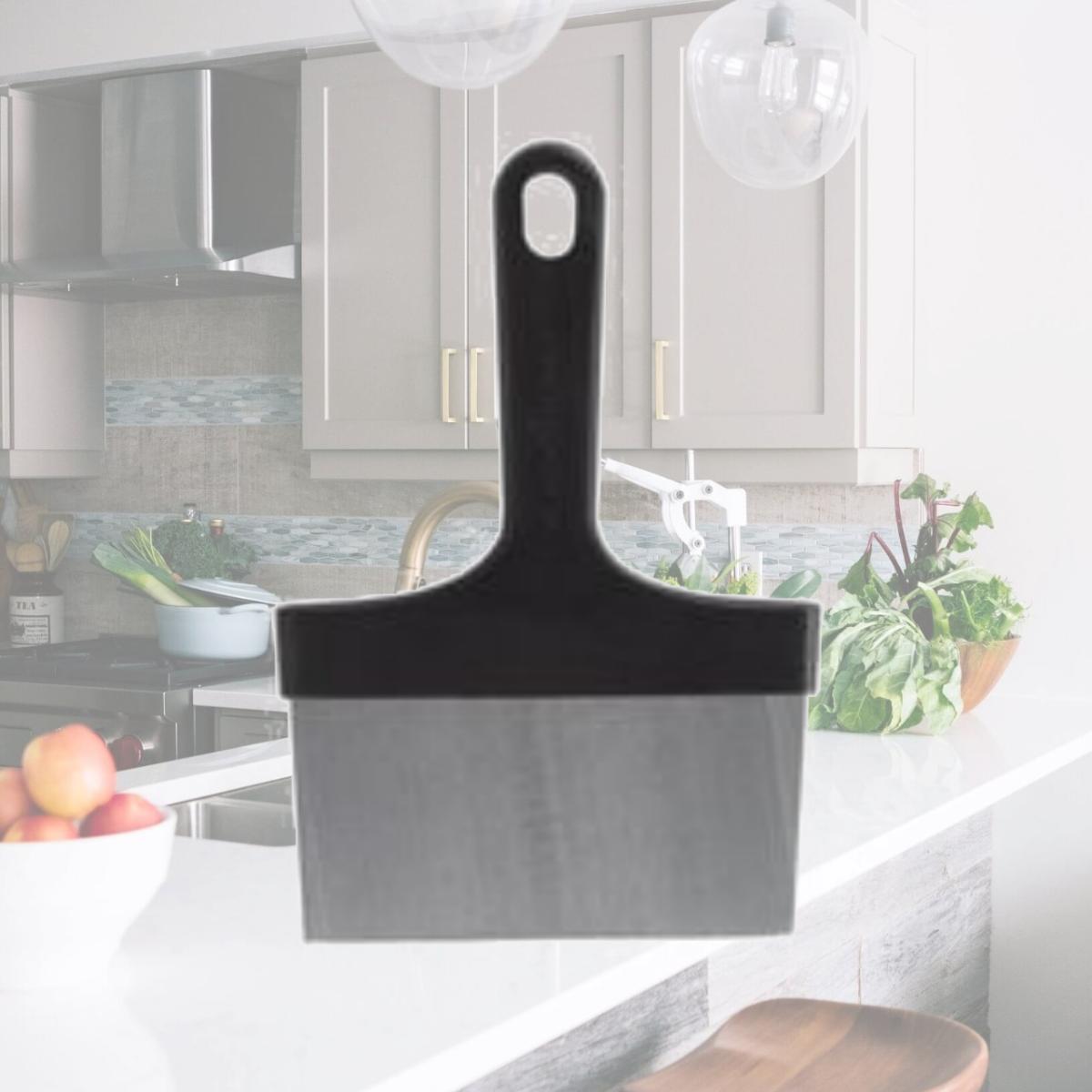 Picture of North Atlantic Imports 7352123 Griddle Scraper, Blackstone