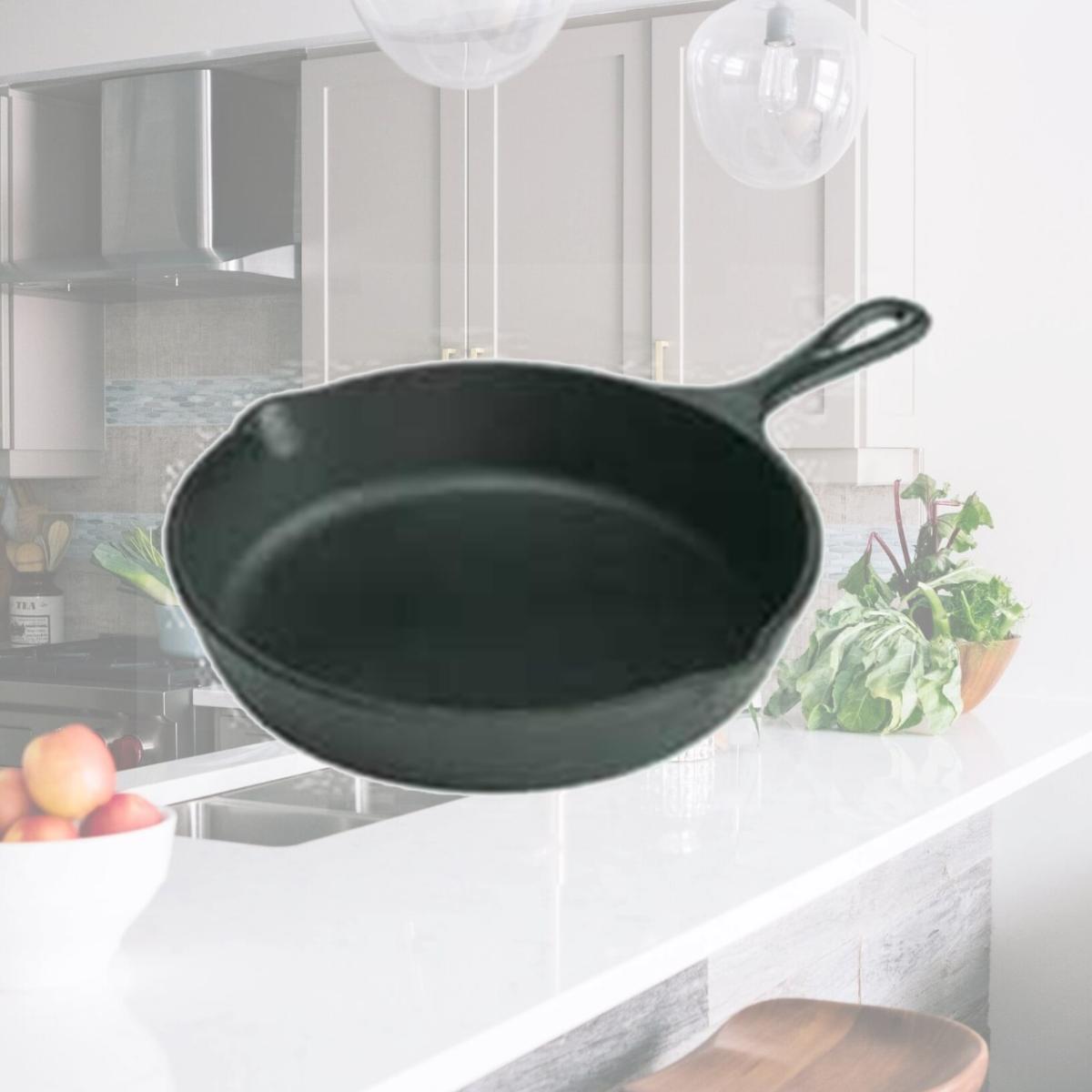 Picture of Lodge Mfg L6SK3 Double Lipped Lodge Skillet- 9 In.