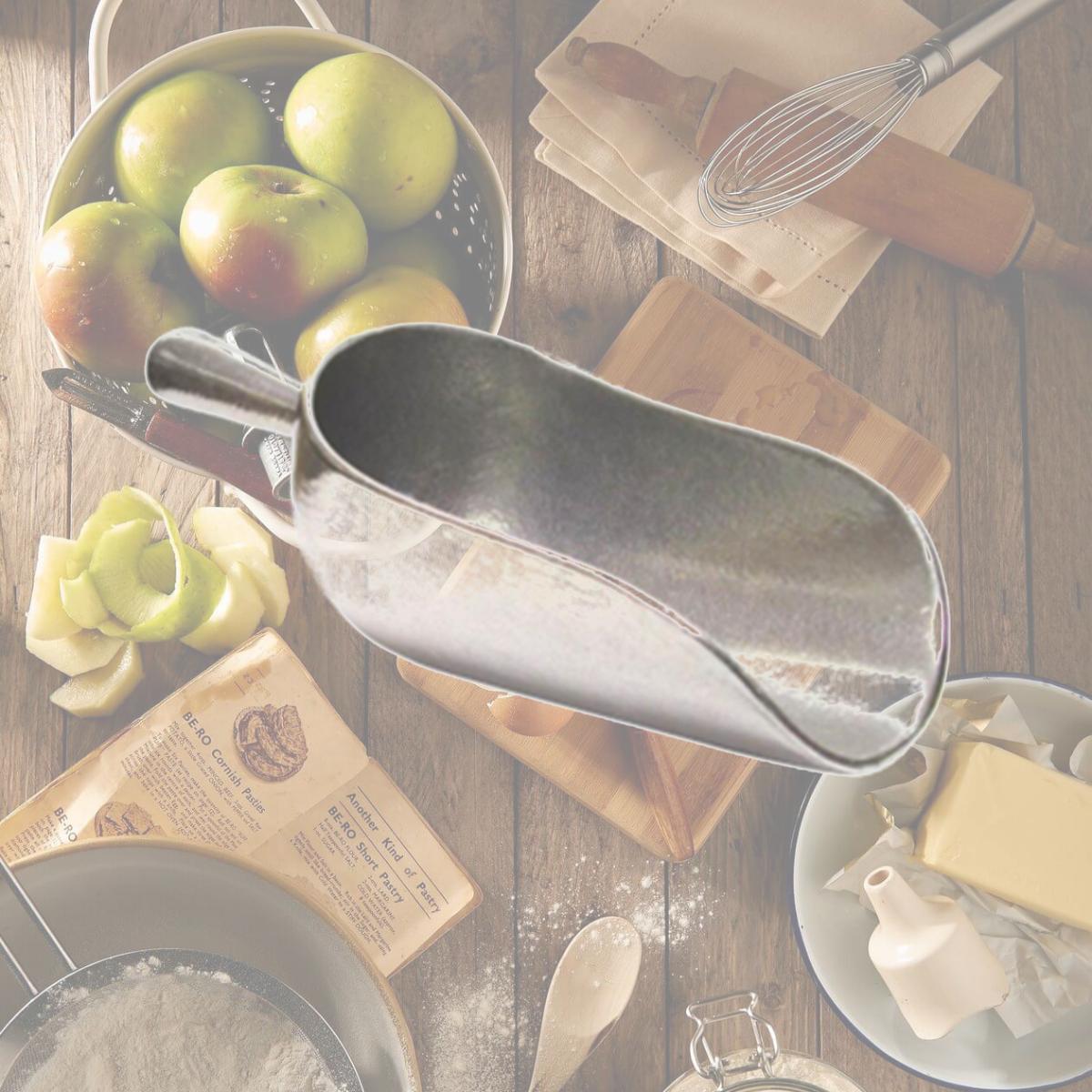 Picture of Norpro- Inc. 9001 12 oz. 3.75 x 6.5 in. Aluminum Scoop