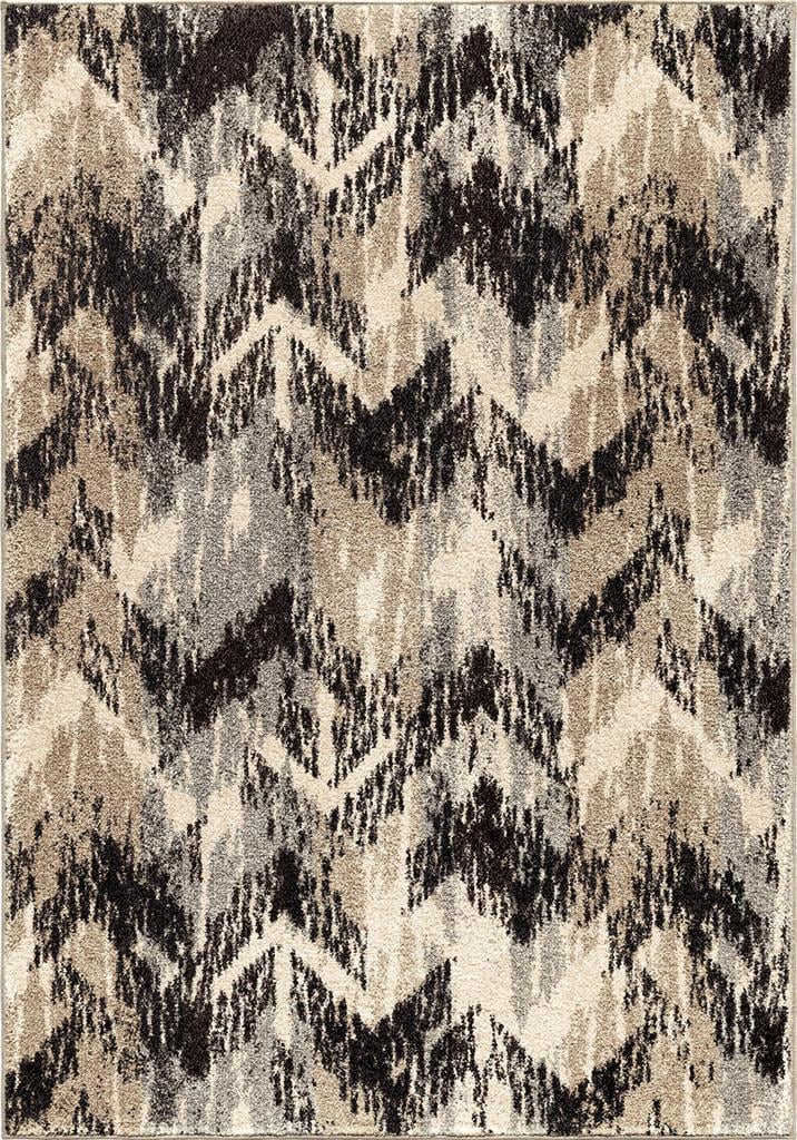 4303 5x8 5 X 8 In. Plush Pile Distressed Chevron Area Rug - Gray