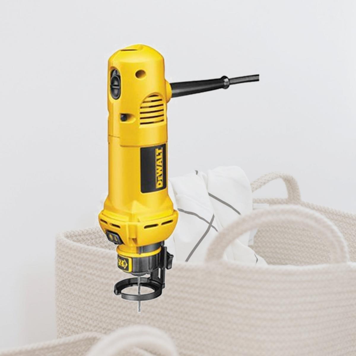 Picture of DeWalt 115-DW660 Heavy Duty Cut Out Tool